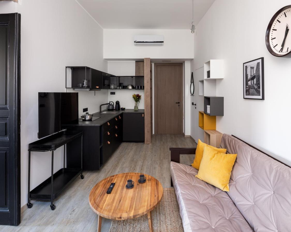 Designer Apartments In New Town By Prague Days - "Included Everything We Needed And More" Exterior photo