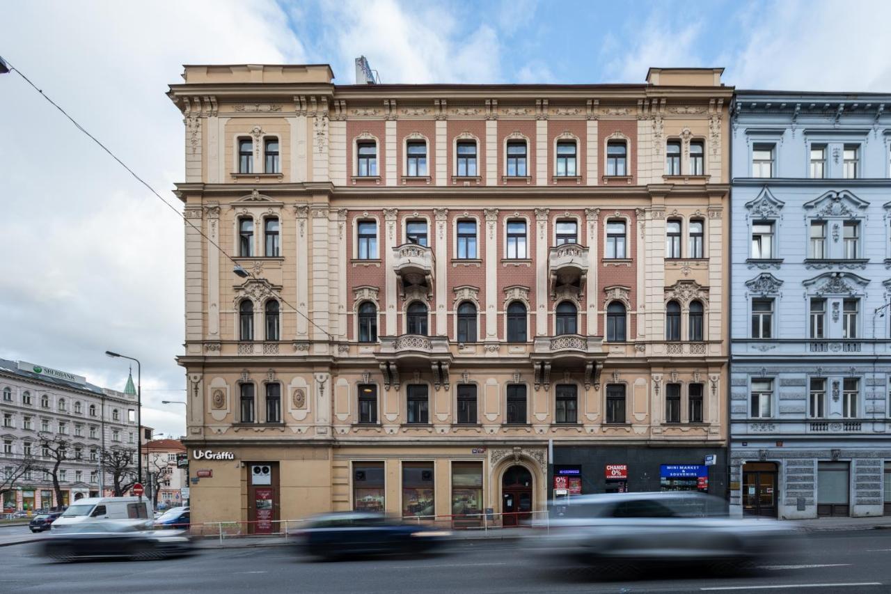 Designer Apartments In New Town By Prague Days - "Included Everything We Needed And More" Exterior photo